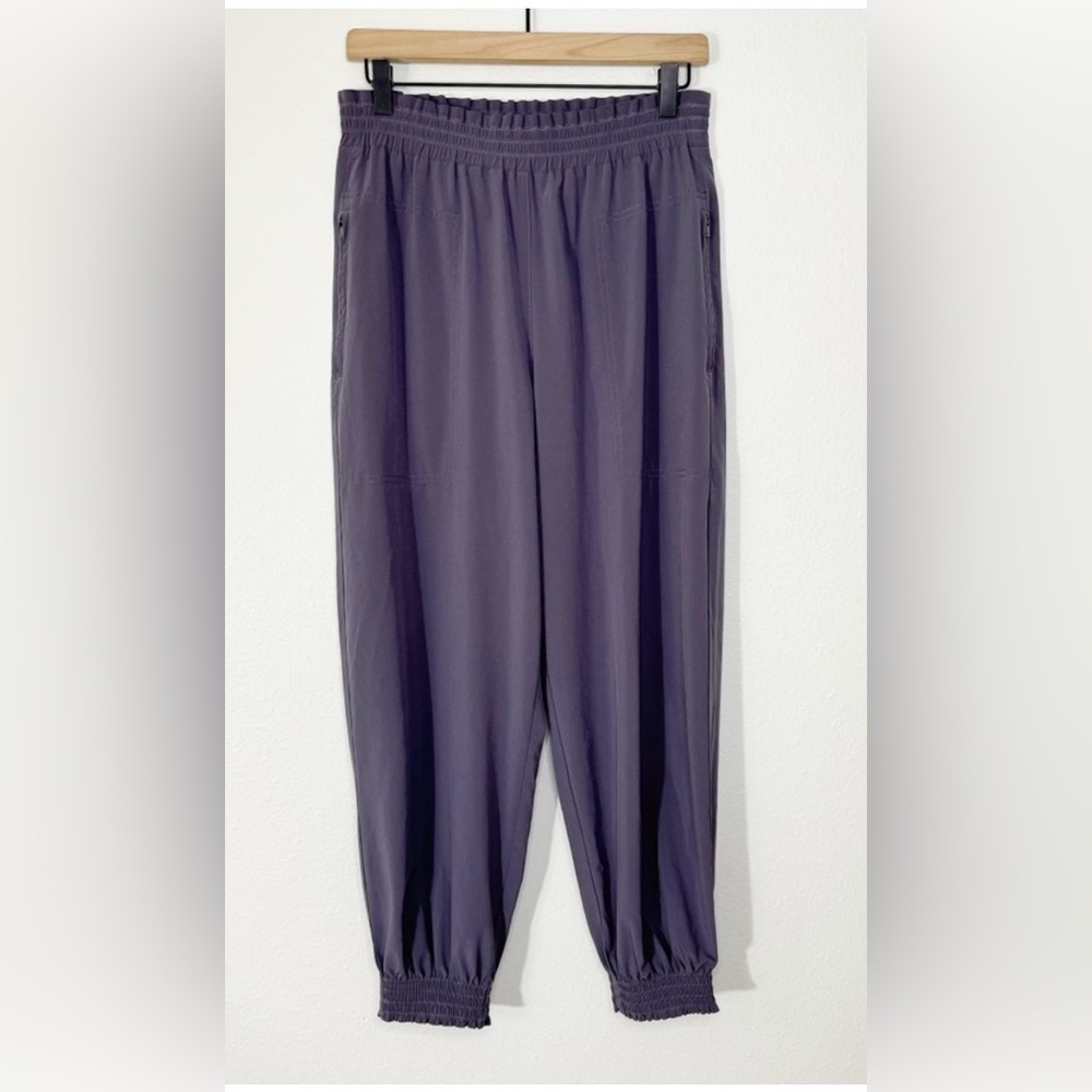 Athleta Savannah High Rise Jogger Dusk Violet Featherweight Stretch 6 Petite